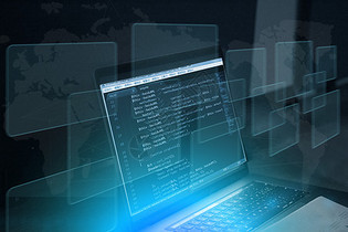 深夜的代碼行者 職場白領的加班特寫